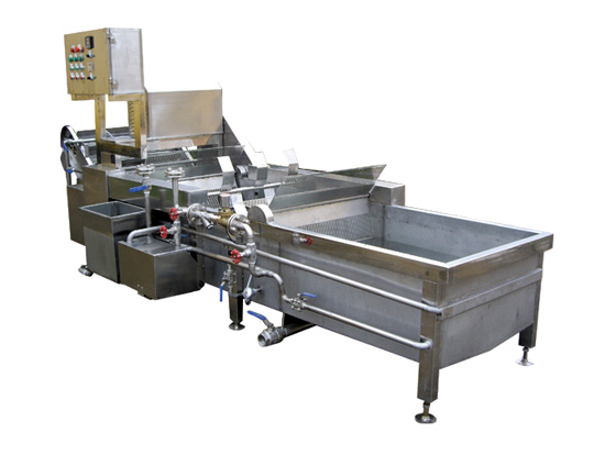 Blade type water boiling machine